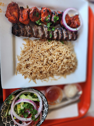Photo of Elias Naan & Kabob - 20 Broadleaf Ave, Whitby, ON L1R 0B5